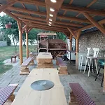 Penzion Fenyofa Vendeghaz