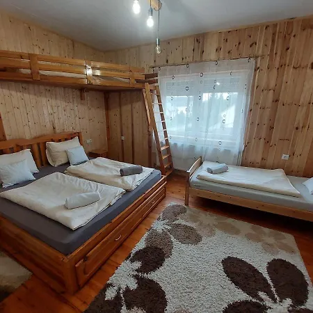 Fenyofa Vendeghaz Szilvásvárad