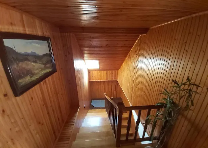 Fenyofa Vendeghaz Penzion