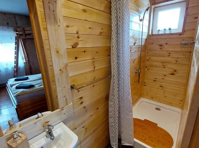 Fenyőfa Pensión 3*